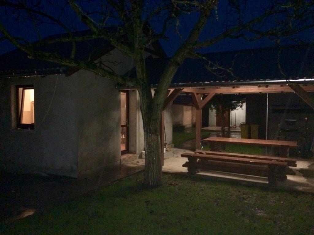 Готель Bereg-Travel Екстер'єр фото